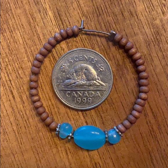 Earrings - Picture 3 of 3